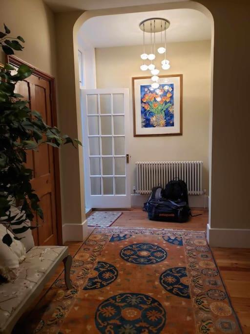 3 Bedroom 3 Bathroom Ground Floor Condo With Veranda ريغيت المظهر الخارجي الصورة